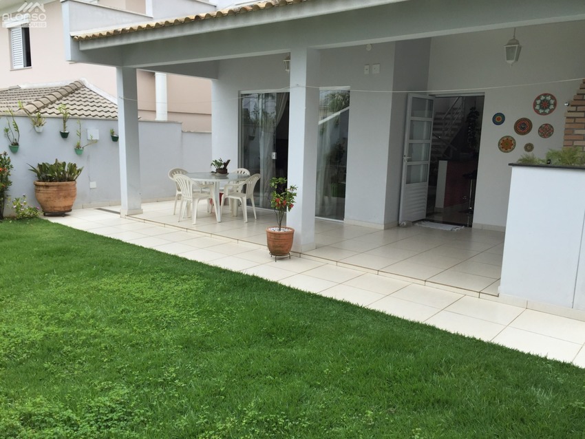 Casa em Jardim São Vicente Cotia SP