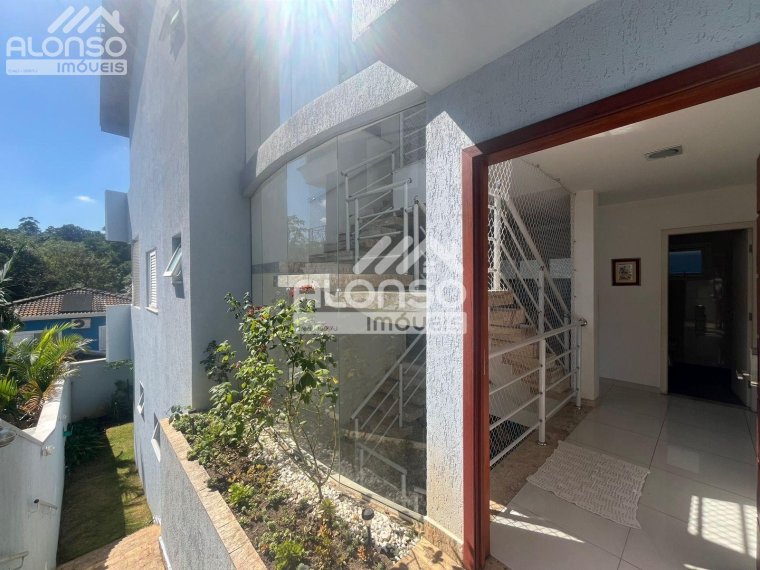 Casa em Jardim dos Ipês Cotia SP