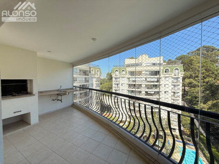 Apartamento em Cidade São Francisco São Paulo SP