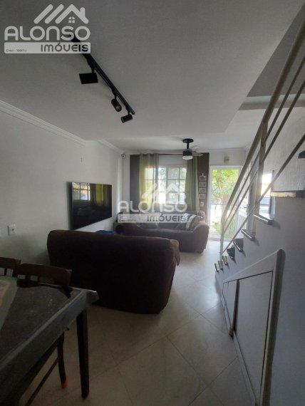 Casa em Jardim Guerreiro Cotia SP