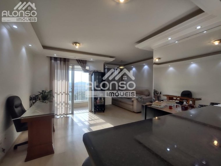Apartamento em Jardim Maria Rosa Taboão da Serra SP