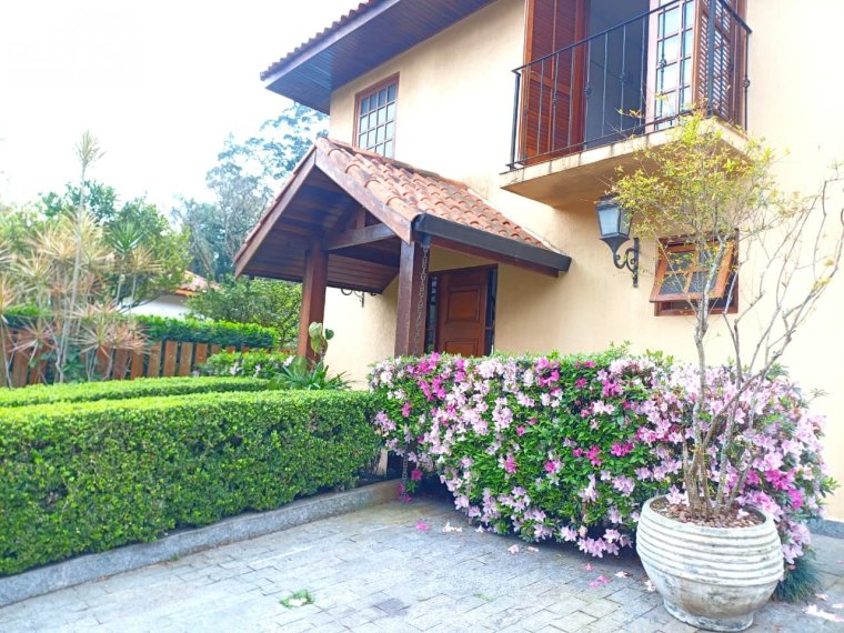 Casa em Granja Viana Cotia SP