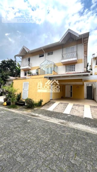 Casa em Granja Viana Cotia SP