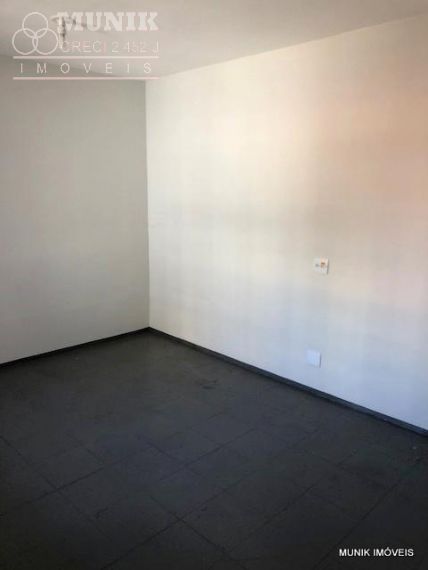 IMÓVEL COMERCIAL EM PINHEIROS