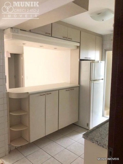 APARTAMENTO 3 DORMS. 1 VAGA NO JD. ESTER YOLANDA