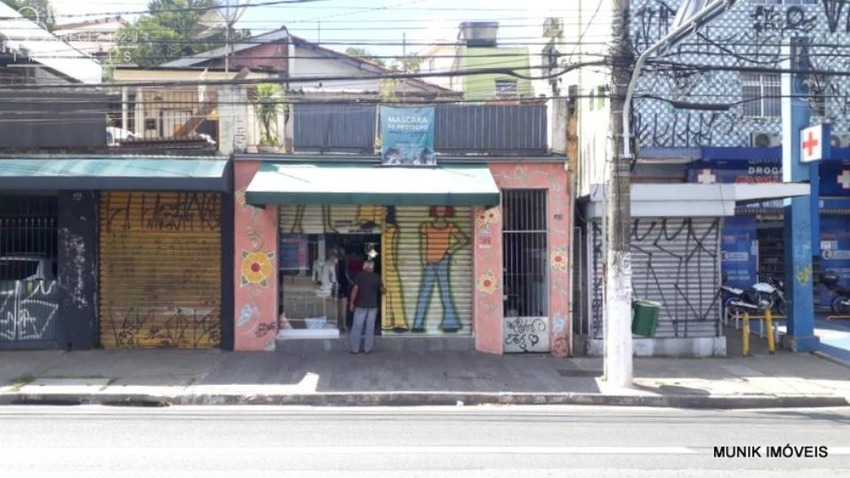 CASA 2 DORMS. 2 SALÕES COMERCIAIS NO JD. PERI PERI