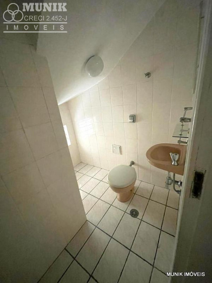 SOBRADO 3 DORMS. 2 VAGAS PROX. AV. OTACILIO TOMANIK