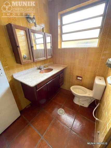 SOBRADO 3 DORMS. 2 VAGAS PROX. AV. OTACILIO TOMANIK