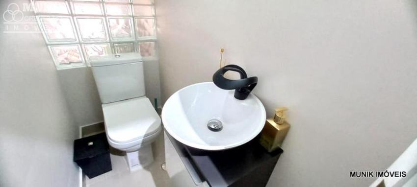 SOBRADO EM CONDOMÍNIO 3 DORMS. 3 VAGAS NO PARQUE IPÊ