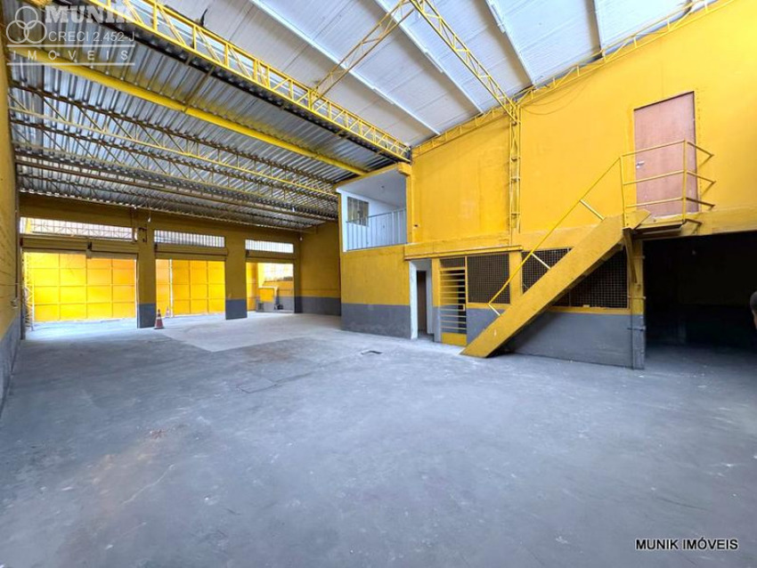 GALPÃO DE 300,00M² NO JD. BOM REFÚGIO
