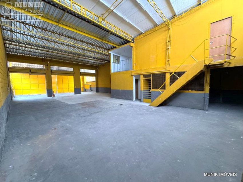 GALPÃO DE 300,00M² NO JD. BOM REFÚGIO