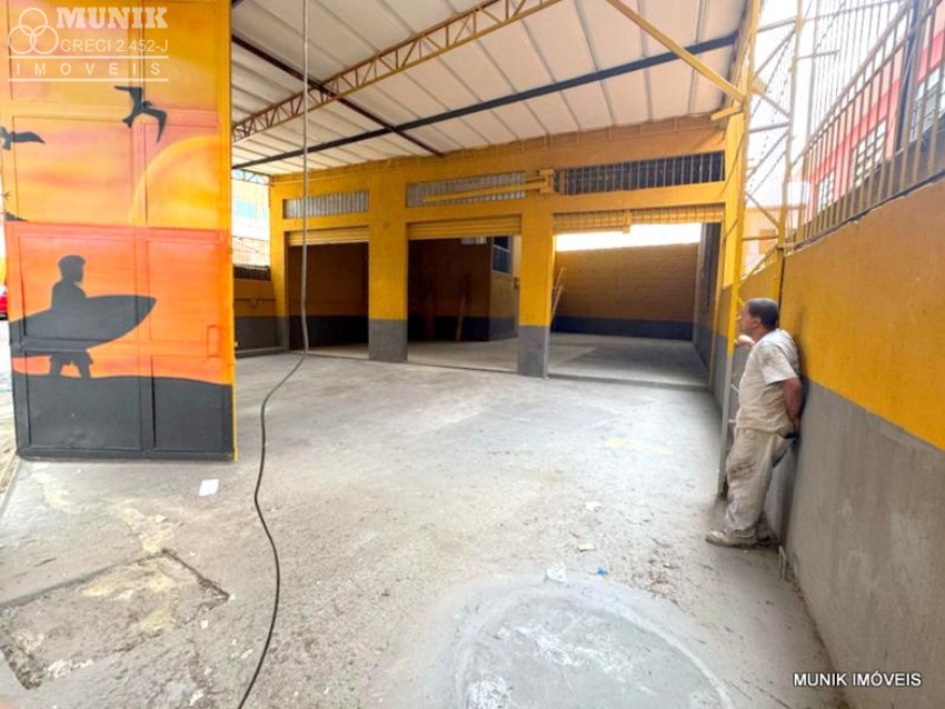 GALPÃO DE 300,00M² NO JD. BOM REFÚGIO