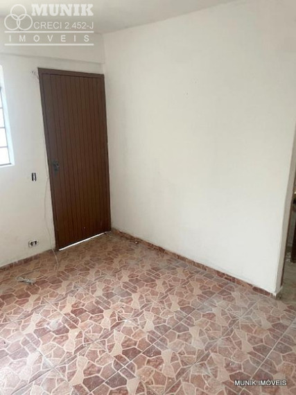 SOBRADO 2 DORMS. 4 VAGAS NO JD. COLOMBO