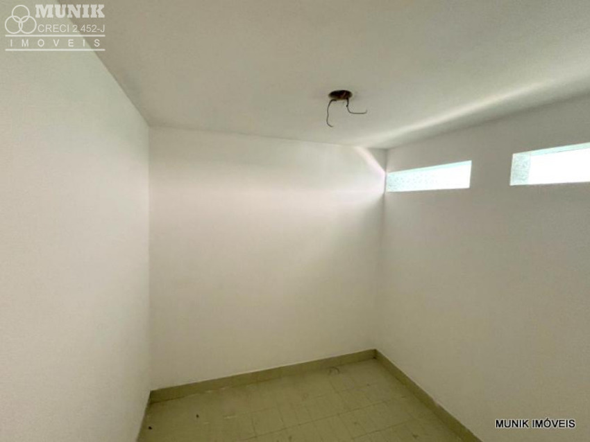 SOBRADO 3 DORMS. 4 VAGAS NO JD. BONFIGLIOLI