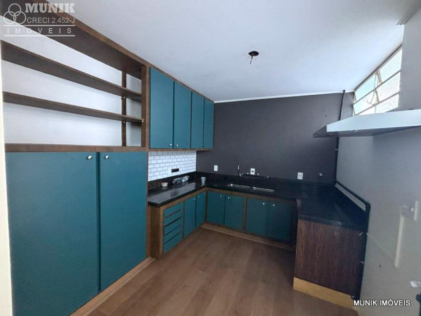 SOBRADO 3 DORMS. 4 VAGAS NO JD. BONFIGLIOLI