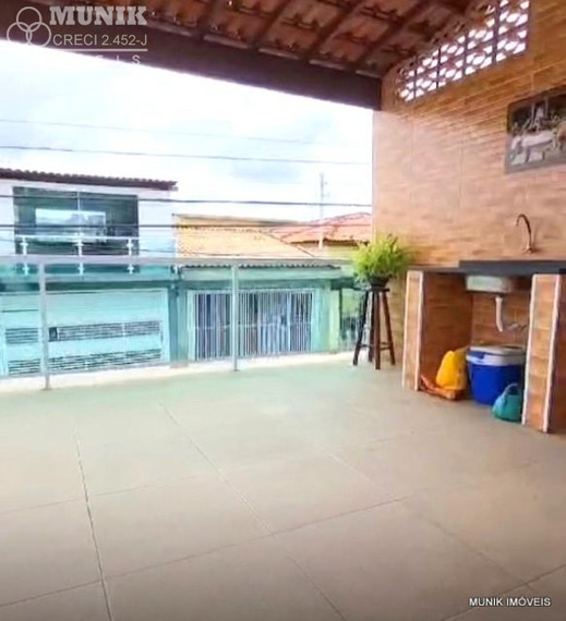 CASA TÉRREA 2 DORMS. 2 VAGAS NO JD. ARPOADOR