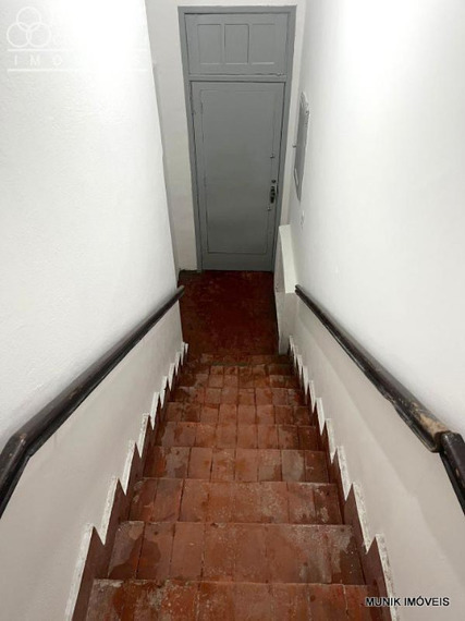 RESIDÊNCIA OU CONJUNTO COMERCIAL, 160,00M² NA VILA LAGEADO