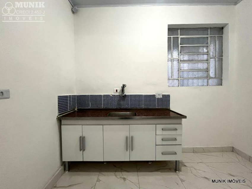 RESIDÊNCIA OU CONJUNTO COMERCIAL, 160,00M² NA VILA LAGEADO