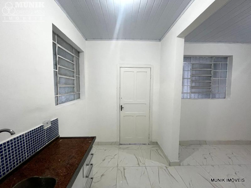 RESIDÊNCIA OU CONJUNTO COMERCIAL, 160,00M² NA VILA LAGEADO