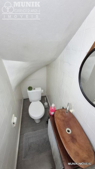 SOBRADO 2 DORMS. 2 VAGAS NO JD. CAMBARA