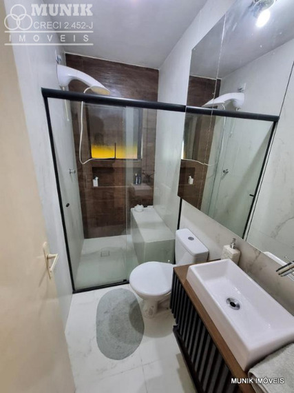 SOBRADO 2 DORMS. 2 VAGAS NO JD. CAMBARA