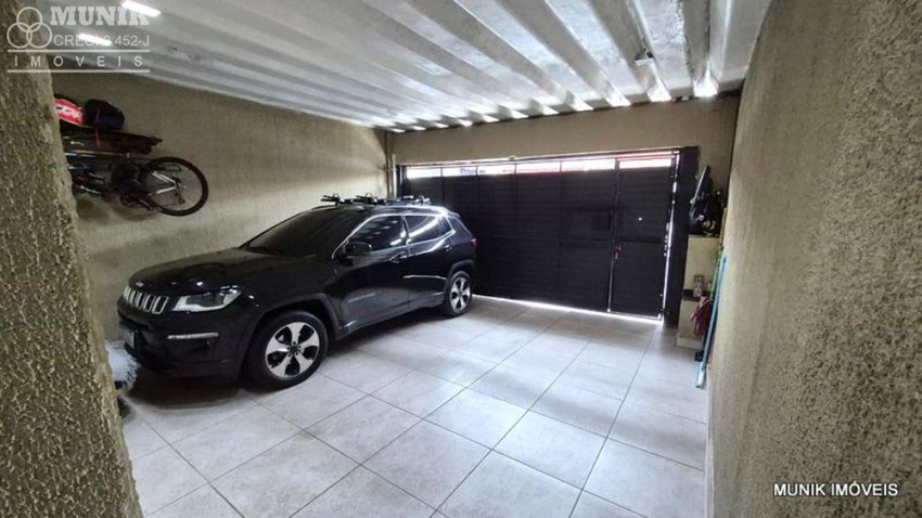 SOBRADO 2 DORMS. 2 VAGAS NO JD. CAMBARA