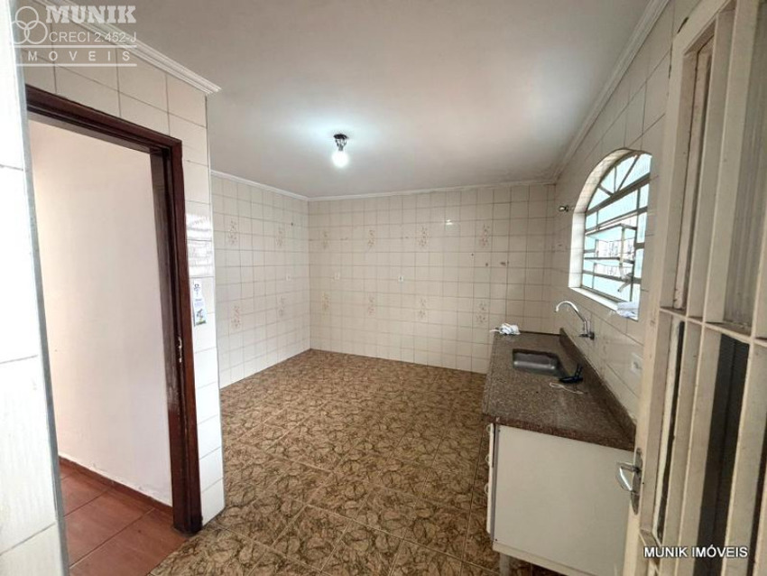CASA TÉRREA COMERCIAL OU RESIDENCIAL NO JD. BONFIGLIOLI