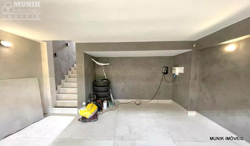 SOBRADO 3 DORMS. 2 VAGAS NO JD. BONFIGLIOLI