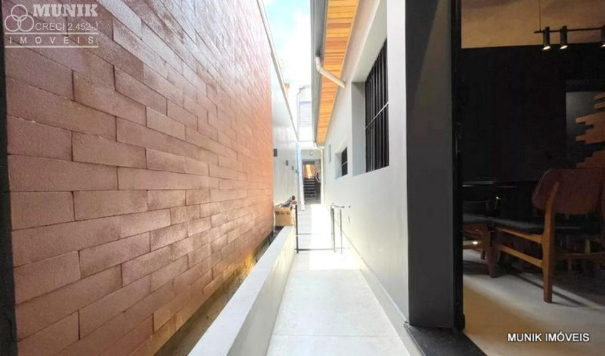 SOBRADO 3 DORMS. 2 VAGAS NO JD. BONFIGLIOLI