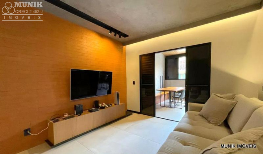 SOBRADO 3 DORMS. 2 VAGAS NO JD. BONFIGLIOLI