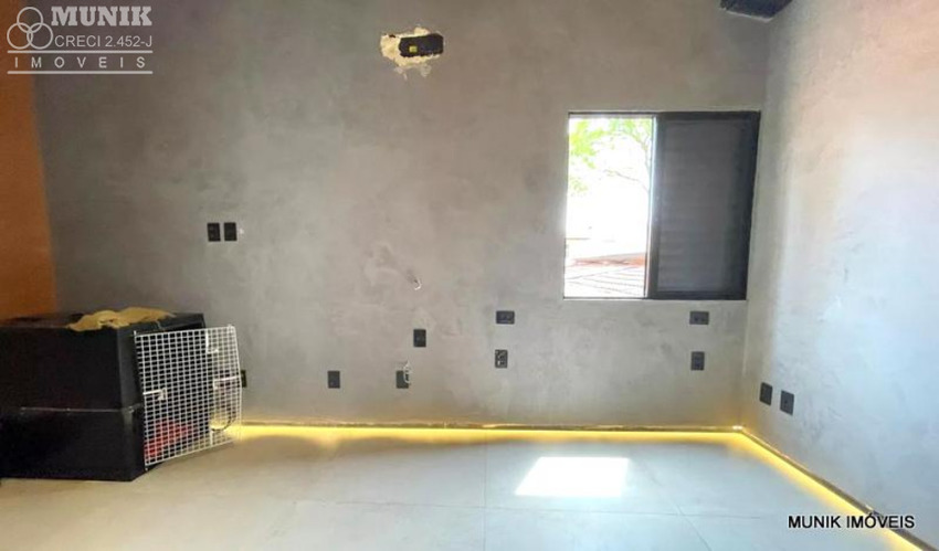 SOBRADO 3 DORMS. 2 VAGAS NO JD. BONFIGLIOLI