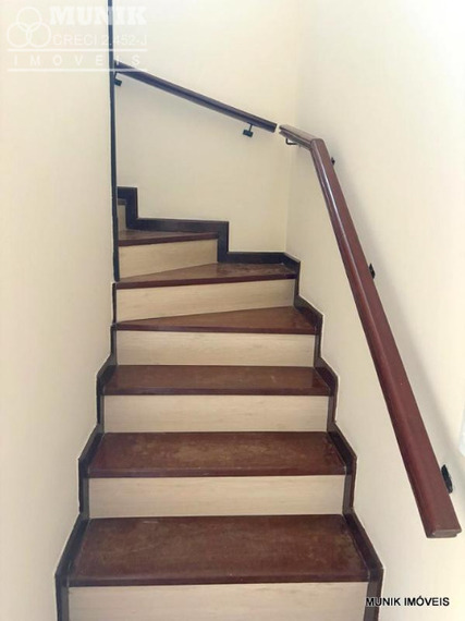 SOBRADO EM CONDOMÍNIO FECHADO NO JD. OLYMPIA