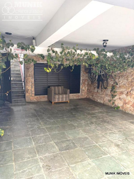 SOBRADO EM CONDOMÍNIO FECHADO NO JD. OLYMPIA