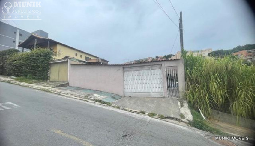 CASA TÉRREA 5 DORMS. 5 VAGAS EM COTIA