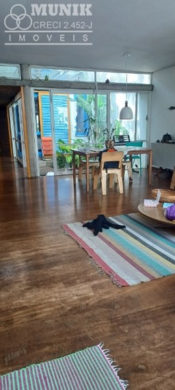 Terreno Com 550mt2- 02 Casas Confortáveis! Venha CONHECER...