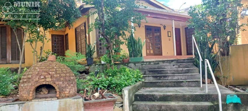 Terreno Com 550mt2- 02 Casas Confortáveis! Venha CONHECER...