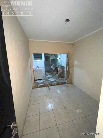 SOBRADO BEM LOCALIZADO NO JD. BONFIGLIOLI