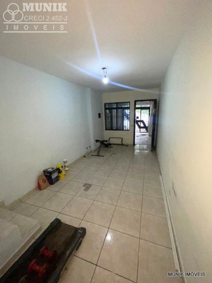 SOBRADO BEM LOCALIZADO NO JD. BONFIGLIOLI