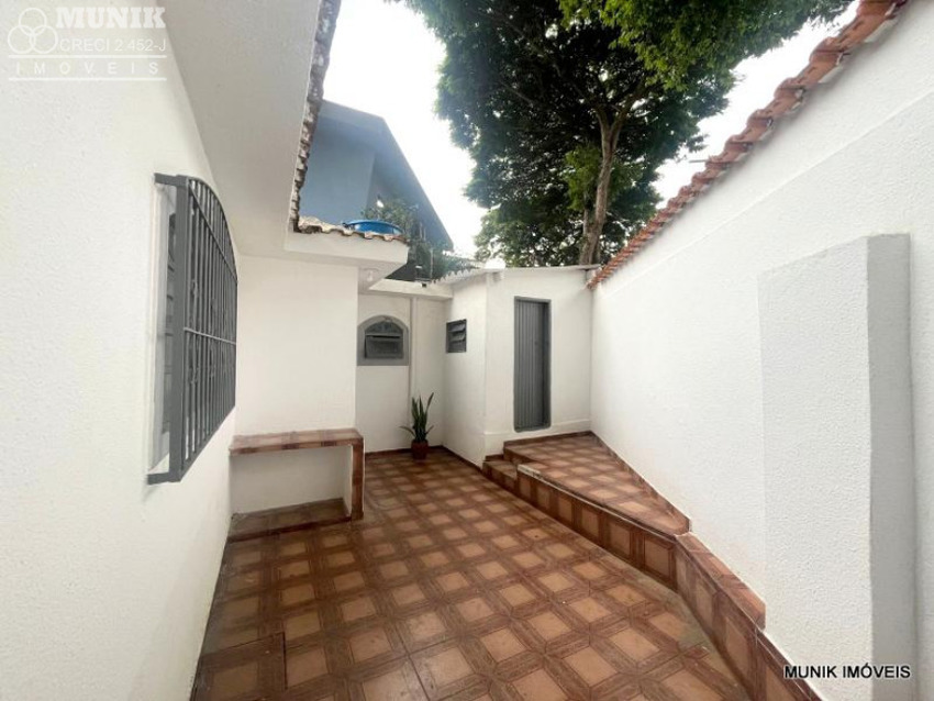 CASA TÉRREA COMERCIAL OU RESIDENCIAL NO JD. BONFIGLIOLI