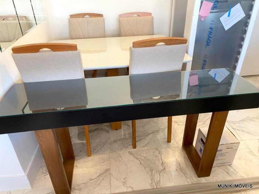 APARTAMENTO MOBILIADO COM 2 DORMS. A 300 METROS METRO BUTANTÃ