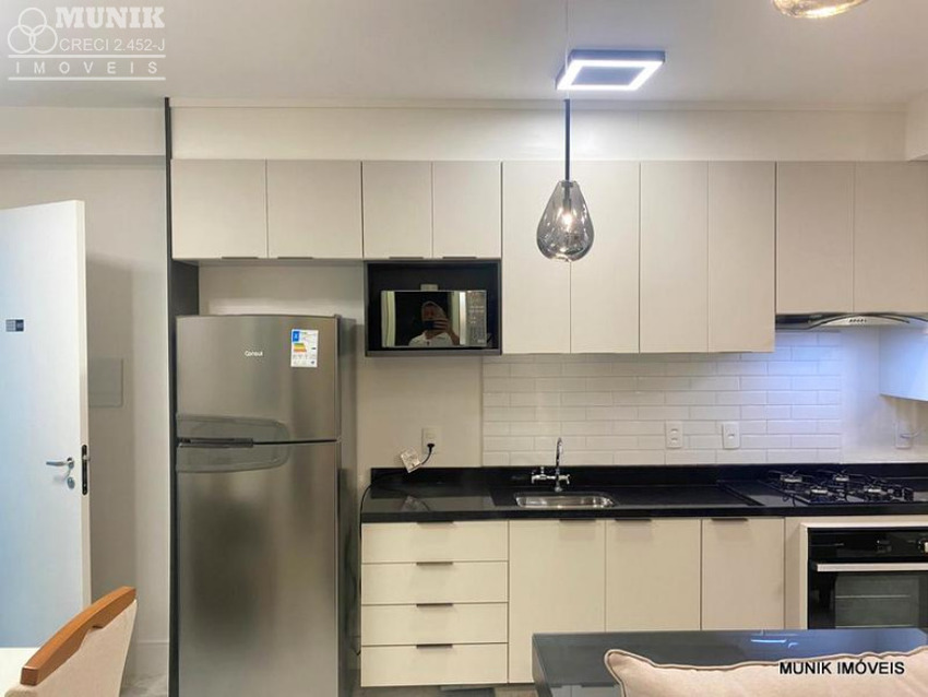 APARTAMENTO MOBILIADO COM 2 DORMS. A 300 METROS METRO BUTANTÃ