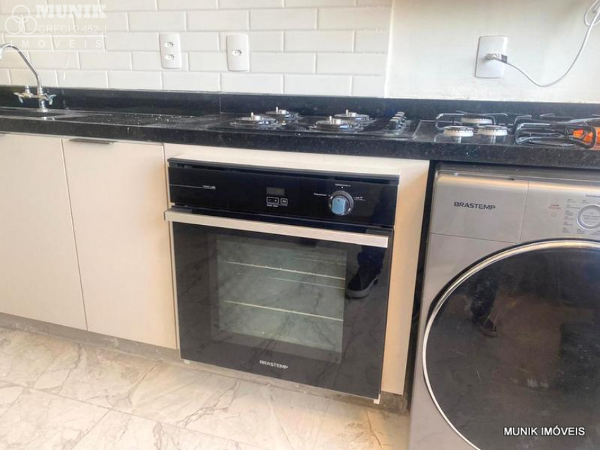 APARTAMENTO MOBILIADO COM 2 DORMS. A 300 METROS METRO BUTANTÃ