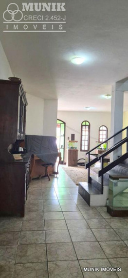 SOBRADO 4 DORMS. 8 VAGAS NO JD. PERI PERI