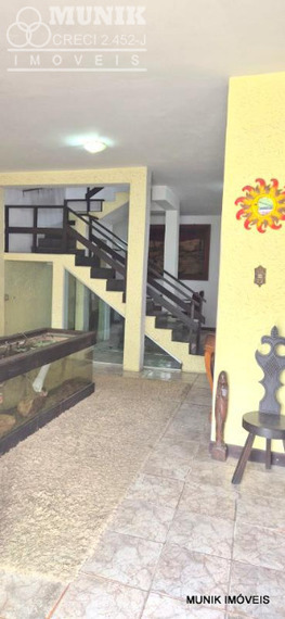 SOBRADO 4 DORMS. 8 VAGAS NO JD. PERI PERI