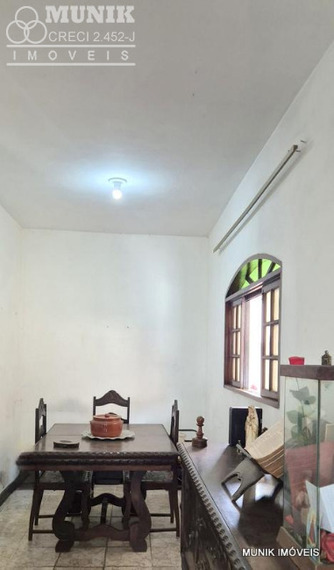 SOBRADO 4 DORMS. 8 VAGAS NO JD. PERI PERI