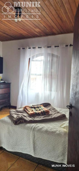 SOBRADO 4 DORMS. 8 VAGAS NO JD. PERI PERI