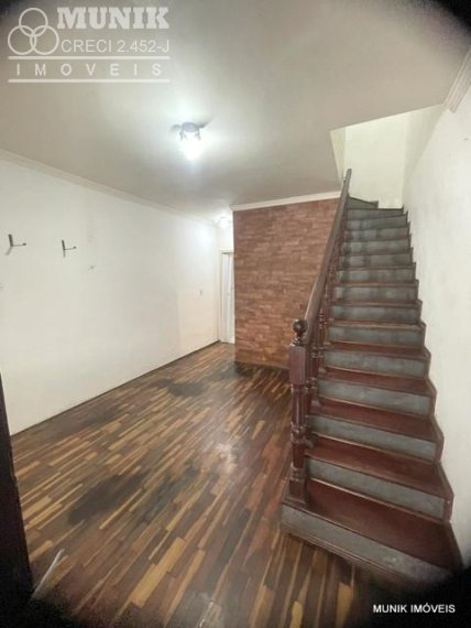 CASA EM CONDOMÍNIO FECHADO 2 DORMS. 1 VAGA NO JD. JUSSARA