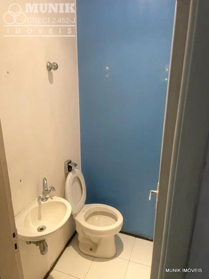 CASA EM CONDOMÍNIO FECHADO 2 DORMS. 1 VAGA NO JD. JUSSARA