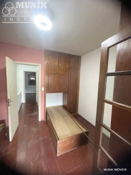 CASA EM CONDOMÍNIO FECHADO 2 DORMS. 1 VAGA NO JD. JUSSARA