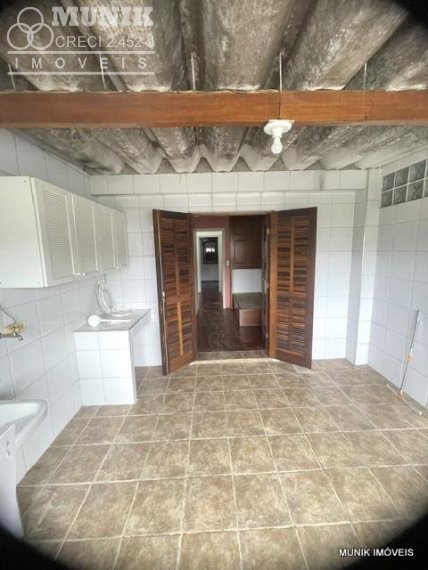 CASA EM CONDOMÍNIO FECHADO 2 DORMS. 1 VAGA NO JD. JUSSARA